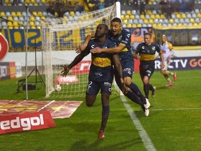 Colo Colo vs Everton Colo Colo vs Everton