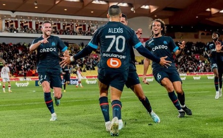 Alexis Sánchez chilenos por el mundo en noviembre 2022 Alexis Sánchez chilenos por el mundo en noviembre 2022